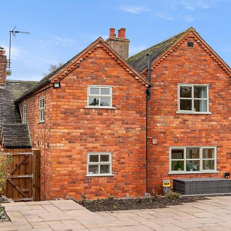 6Br Luxury Cottage, Hot Tubs, Hoar Cross, Staffordshire Newborough  Buitenkant foto