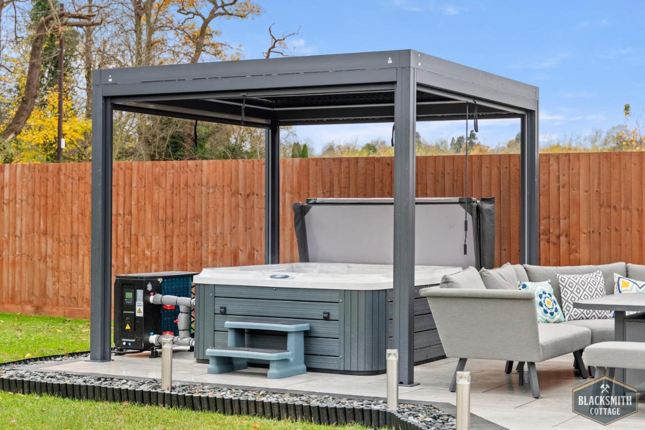 6Br Luxury Cottage, Hot Tubs, Hoar Cross, Staffordshire Newborough  Buitenkant foto
