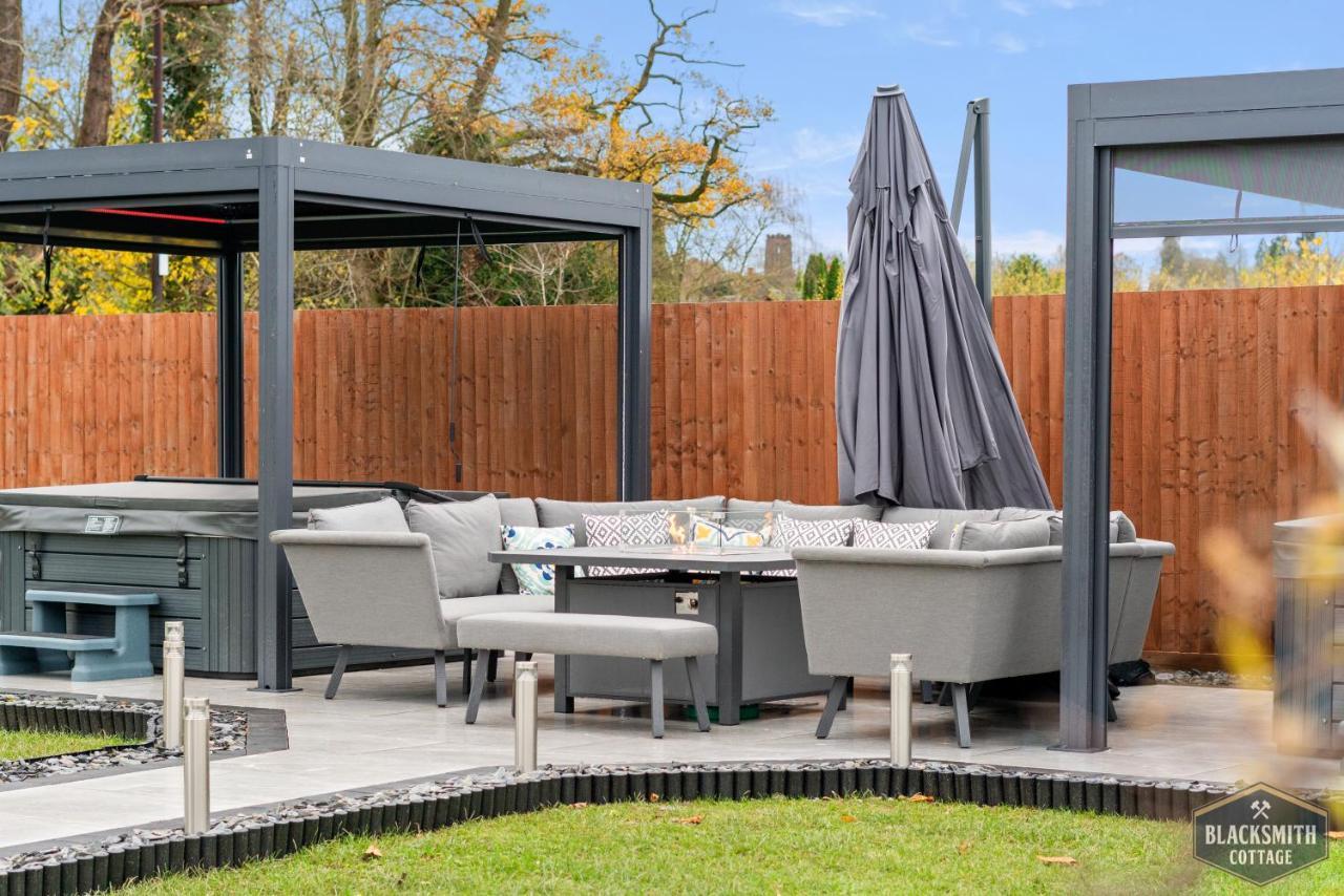 6Br Luxury Cottage, Hot Tubs, Hoar Cross, Staffordshire Newborough  Buitenkant foto