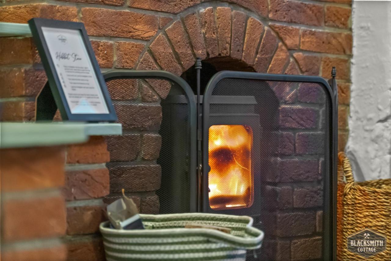 6Br Luxury Cottage, Hot Tubs, Hoar Cross, Staffordshire Newborough  Buitenkant foto