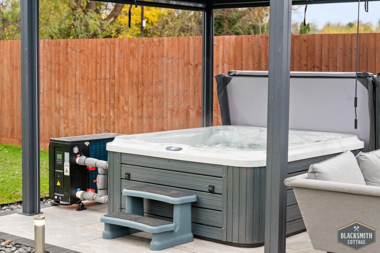 6Br Luxury Cottage, Hot Tubs, Hoar Cross, Staffordshire Newborough  Buitenkant foto